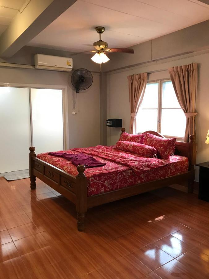 Kata Apartment *
